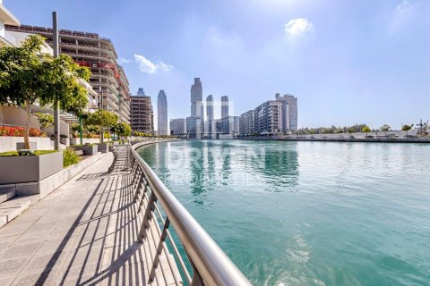 Apartamento para arrendamento em Al Wasl, Dubai, EAU 3 quartos, 290.04 m2 № 768174 - foto 12