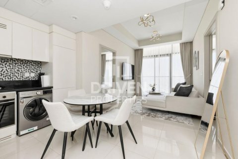 Apartment in Business Bay, Dubai, UAE 2 bedrooms, 75.62 sq.m. № 768172