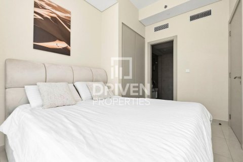 Apartament në Business Bay, Dubai, Emiratet e Bashkuara Arabe 2 dhoma gjumi, 75.62 m2. № 768172 - Foto 9