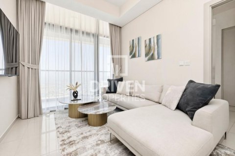 Apartament në Business Bay, Dubai, Emiratet e Bashkuara Arabe 2 dhoma gjumi, 75.62 m2. № 768172 - Foto 2