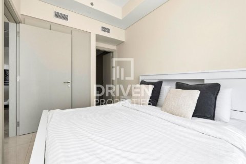 Apartament në Business Bay, Dubai, Emiratet e Bashkuara Arabe 2 dhoma gjumi, 75.62 m2. № 768172 - Foto 6