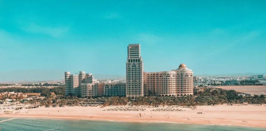 Apartamento em Sharjah, EAU 2 quartos, 177 m2 № 715456