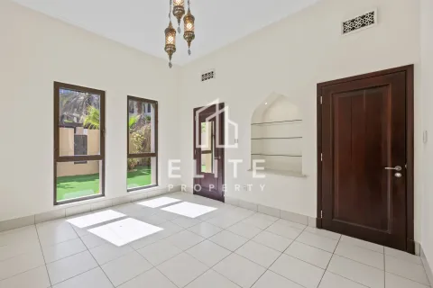 Lägenhet till försäljning i Old Town, Dubai, UAE 2 sovrum, 282 kvm Nr. 762914 - fotografi 10