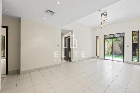 Lägenhet till försäljning i Old Town, Dubai, UAE 2 sovrum, 282 kvm Nr. 762914 - fotografi 2