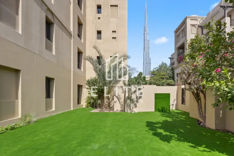 Lägenhet till försäljning i Old Town, Dubai, UAE 2 sovrum, 282 kvm Nr. 762914 - fotografi 1