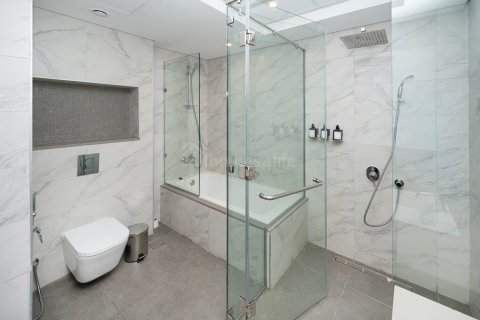 דירה להשכרה ב Al Satwa, Dubai, איחוד האמירויות  2 חדרי שינה, 163 מ"ר, מספר 726918 - תמונה 11