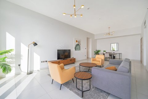 דירה להשכרה ב Al Satwa, Dubai, איחוד האמירויות  2 חדרי שינה, 163 מ"ר, מספר 726918 - תמונה 2