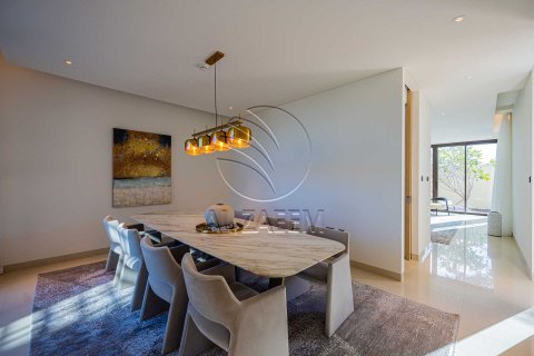 Villa para venda em Saadiyat Island, Abu Dhabi, EAU 4 quartos, 720 m2 № 725782 - foto 8