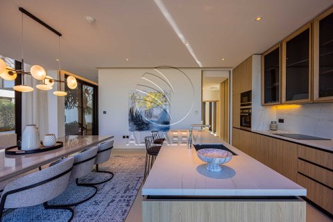 Villa para venda em Saadiyat Island, Abu Dhabi, EAU 4 quartos, 720 m2 № 725782 - foto 4