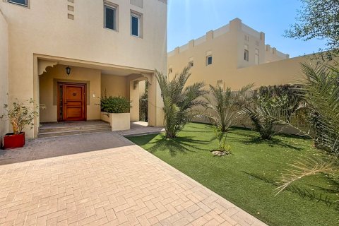 Üürile anda villa asukohaga Arabian Ranches, Dubai, AÜE: 4 magamistoaga, 360.06 m² Nr 768803 - pilt 4