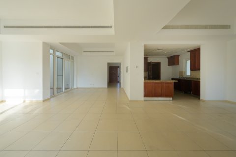Üürile anda villa asukohaga Arabian Ranches, Dubai, AÜE: 4 magamistoaga, 360.06 m² Nr 768803 - pilt 11