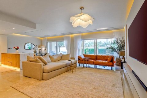 Kuća u nizu u gradu Jumeirah Village Circle, Dubai, UAE 3 spavaće sobe, 247.43 m2 Br. 768806 - Slika 4