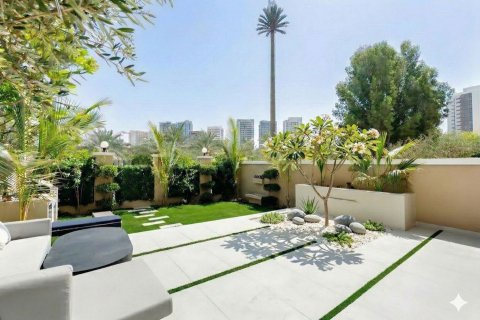 Kuća u nizu u gradu Jumeirah Village Circle, Dubai, UAE 3 spavaće sobe, 247.43 m2 Br. 768806 - Slika 26