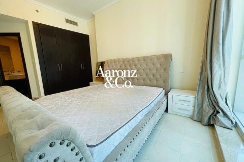 Lägenhet uthyres i Dubai Marina, Dubai, UAE 2 sovrum, 111 kvm Nr. 766391 - fotografi 9