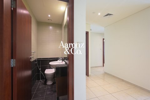 Appartement te huur in Dubai Marina, Dubai, VAE 2 slaapkamers, 119 vr.m., nr 766392 - foto 11