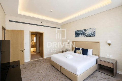 Apartamento en alquiler en Palm Jumeirah, Dubai, EAU 1 dormitorio, 98.01 m2 № 745445 - foto 5