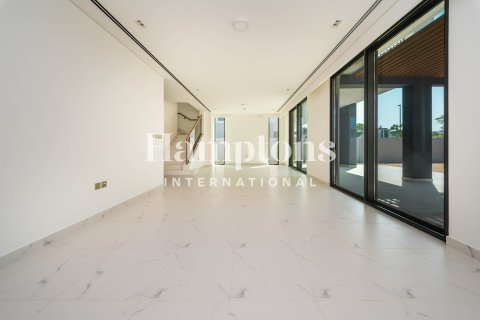 Huvila Arabian Ranches 3, Dubai, Arabiemiraatit 5 makuuhuonetta, 622.82171200 m2 № 763949 - kuva 13