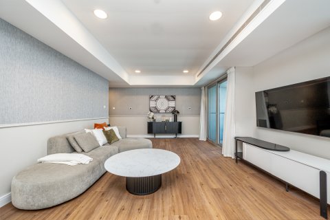 Dubai Marina, Dubai, UAE의 임대용 아파트 침실 3개, 185.71제곱미터 번호 751072 - 사진 4