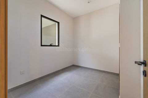 Kaupunkipientalo Dubai Land, Dubai, Arabiemiraatit 3 makuuhuonetta, 161 m2 № 721209 - kuva 21