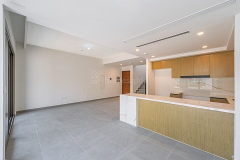 Kaupunkipientalo Dubai Land, Dubai, Arabiemiraatit 3 makuuhuonetta, 161 m2 № 721209 - kuva 7