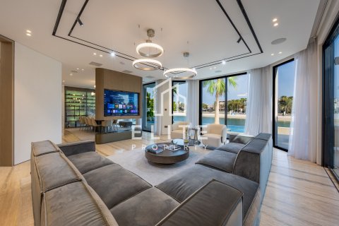 Villa en venta en Palm Jumeirah, Dubai, EAU 5 dormitorios, 632 m2 № 764535 - foto 3