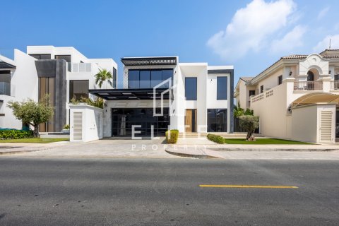 Villa en venta en Palm Jumeirah, Dubai, EAU 5 dormitorios, 632 m2 № 764535 - foto 13