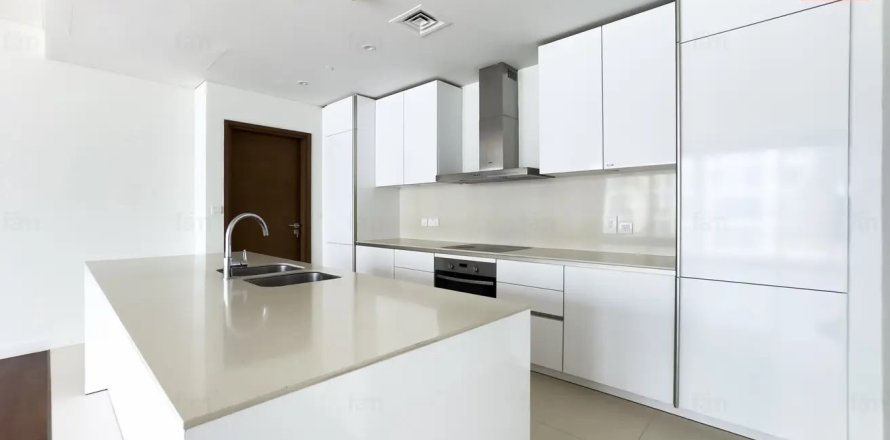 Apartment i City Walk, Dubai, UAE 2 soveværelser, 171.4 kvm № 738884