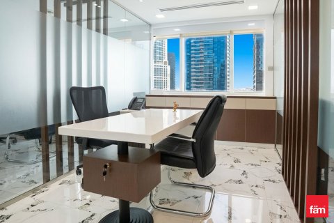 Dubai、UAE にあるオフィスの賃貸物件 305 m2、No712966 - 写真 6