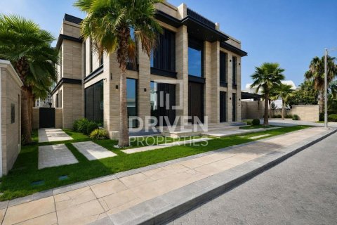 Vila u Palm Jumeirah, Dubai, UAE 1358.15 m2, 6 spavaćih soba Br. 762077