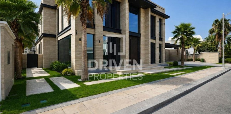 Villa asukohaga Palm Jumeirah, Dubai, AÜE: 6 magamistoaga, 1358.15 m² Nr 762077
