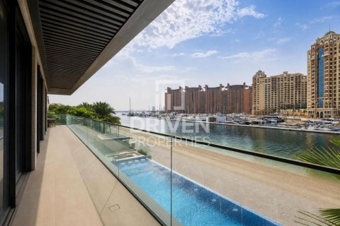 Müüa villa asukohaga Palm Jumeirah, Dubai, AÜE: 6 magamistoaga, 1358.15 m² Nr 762077 - pilt 2