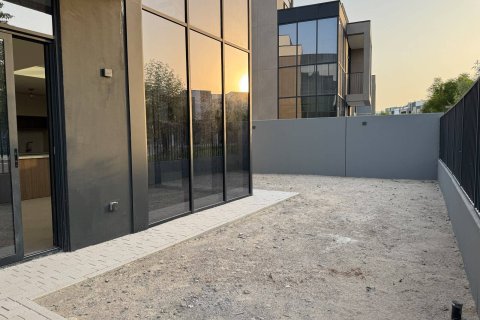 Βίλα σε Mudon, Dubai, ΗΑΕ 4 υπνοδωμάτια, 278 τ.μ. Αρ. 739622 - φωτογραφία 12