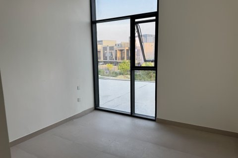 Βίλα σε Mudon, Dubai, ΗΑΕ 4 υπνοδωμάτια, 278 τ.μ. Αρ. 739622 - φωτογραφία 5