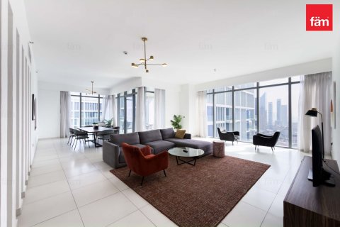 Apartmen di Al Satwa, Dubai, UAE 3 bilik tidur, 223 meter persegi № 760252