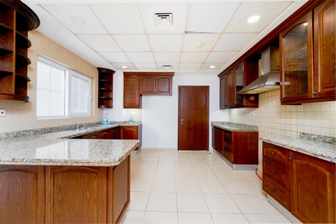 Vila v Arabian Ranches, Dubai, SAE 5 spální, 471.24 m2 č. 757564 - Fotografia 7