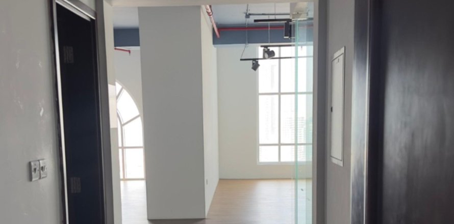 Büroraum in Jumeirah Lake Towers, Dubai, VAE: 185 m2 Nr. 705513