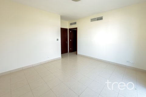 Villa til leie i Arabian Ranches, Dubai, Emiratene 3 soverom, 253.44 kvm Nr. 755485 - Foto 6