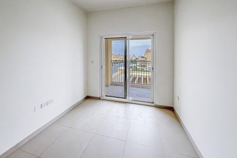 Villa in Dubai Land, UAE 3 bedrooms, 325.06 sq.m. № 749694 - photo 8