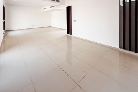 Таунхаус Al Tai, Шарджа, БАӘ-да 4 жатын бөлмелер, 374.69 м² № 748865 - фото 5