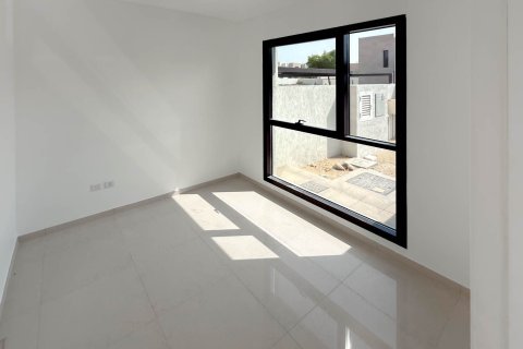 Таунхаус Al Tai, Шарджа, БАӘ-да 4 жатын бөлмелер, 374.69 м² № 748865 - фото 10