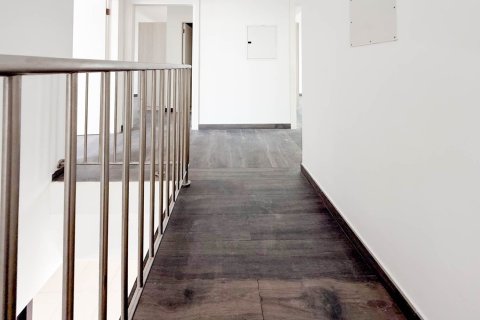 Таунхаус Al Tai, Шарджа, БАӘ-да 4 жатын бөлмелер, 374.69 м² № 748865 - фото 20