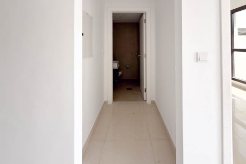 Таунхаус Al Tai, Шарджа, БАӘ-да 4 жатын бөлмелер, 374.69 м² № 748865 - фото 11