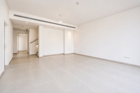 Jebel Ali、Dubai、UAEにあるタウンハウス 4ベッドルーム、398.62 m2 No749570