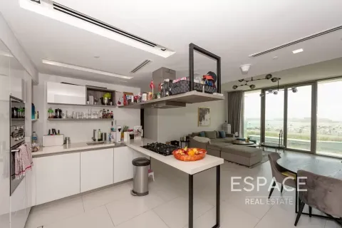 Apartmen di Palm Jumeirah, Dubai, UAE 3 bilik tidur, 187 meter persegi № 738471 - foto 3