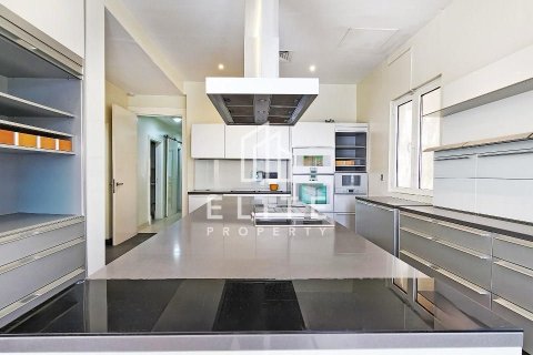 Vilă de vânzare în Palm Jumeirah, Dubai, EAU 6 dormitoare, 1245 mp. №736320 - poză 5