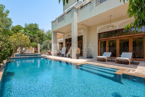 Villa à Al Barari, Dubai, EAU: 6 chambres, 1181.1 m2 № 714562