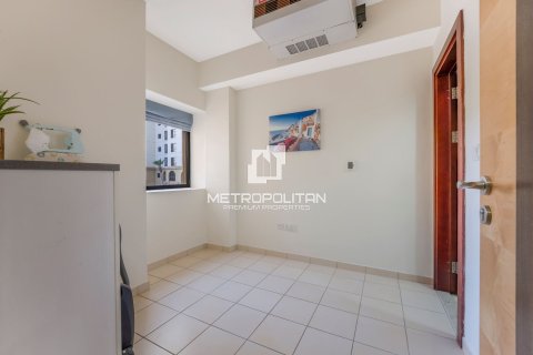 Apartmen di Jumeirah Beach Residence, Dubai, UAE 3 bilik tidur, 202 meter persegi № 663158 - foto 9