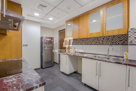 Apartmen di Jumeirah Beach Residence, Dubai, UAE 3 bilik tidur, 202 meter persegi № 663158 - foto 7