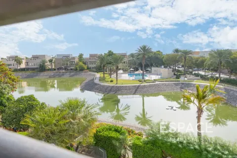 Βίλα σε The Lakes, Dubai, ΗΑΕ 6 υπνοδωμάτια, 569 τ.μ. Αρ. 738121 - φωτογραφία 9