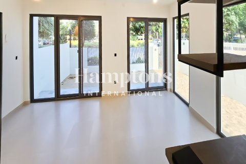 Rumah bandar di Tilal Al Ghaf, Dubai, UAE 4 bilik tidur, 205.40853300 meter persegi № 766413 - foto 14